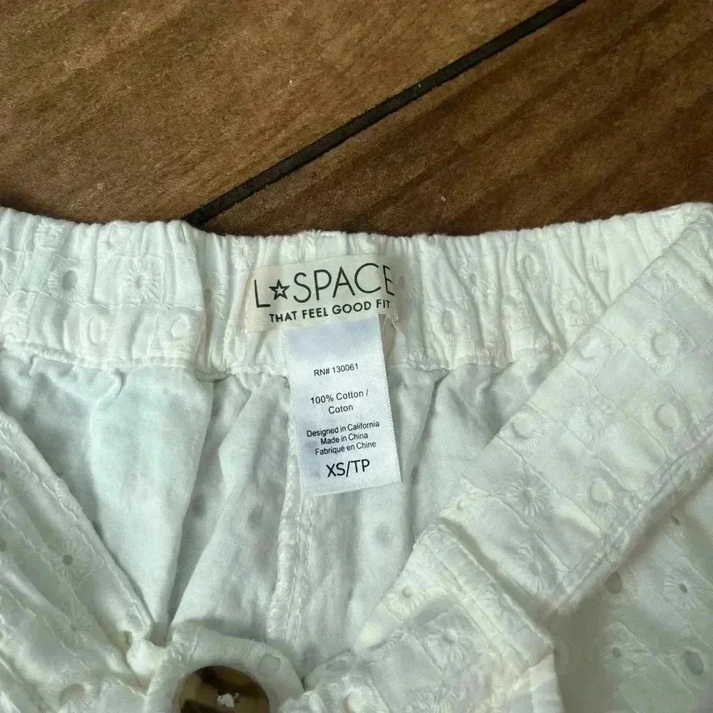 NWOT L*SPACE Vista Short in Eye On You Eyelet
Shorts XS - Picture 5 of 5